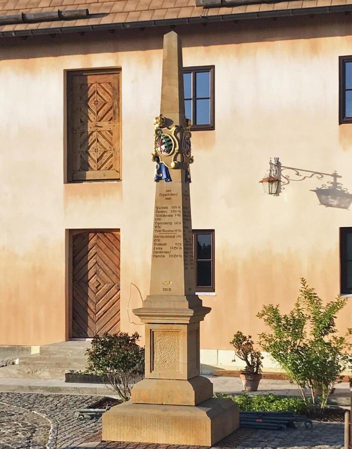 Ferienwohnung Wachstube Mit 3 Schlafraeumen Im Rittergut Leppersdorf Wachau Extérieur photo