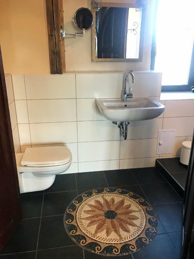 Ferienwohnung Wachstube Mit 3 Schlafraeumen Im Rittergut Leppersdorf Wachau Extérieur photo