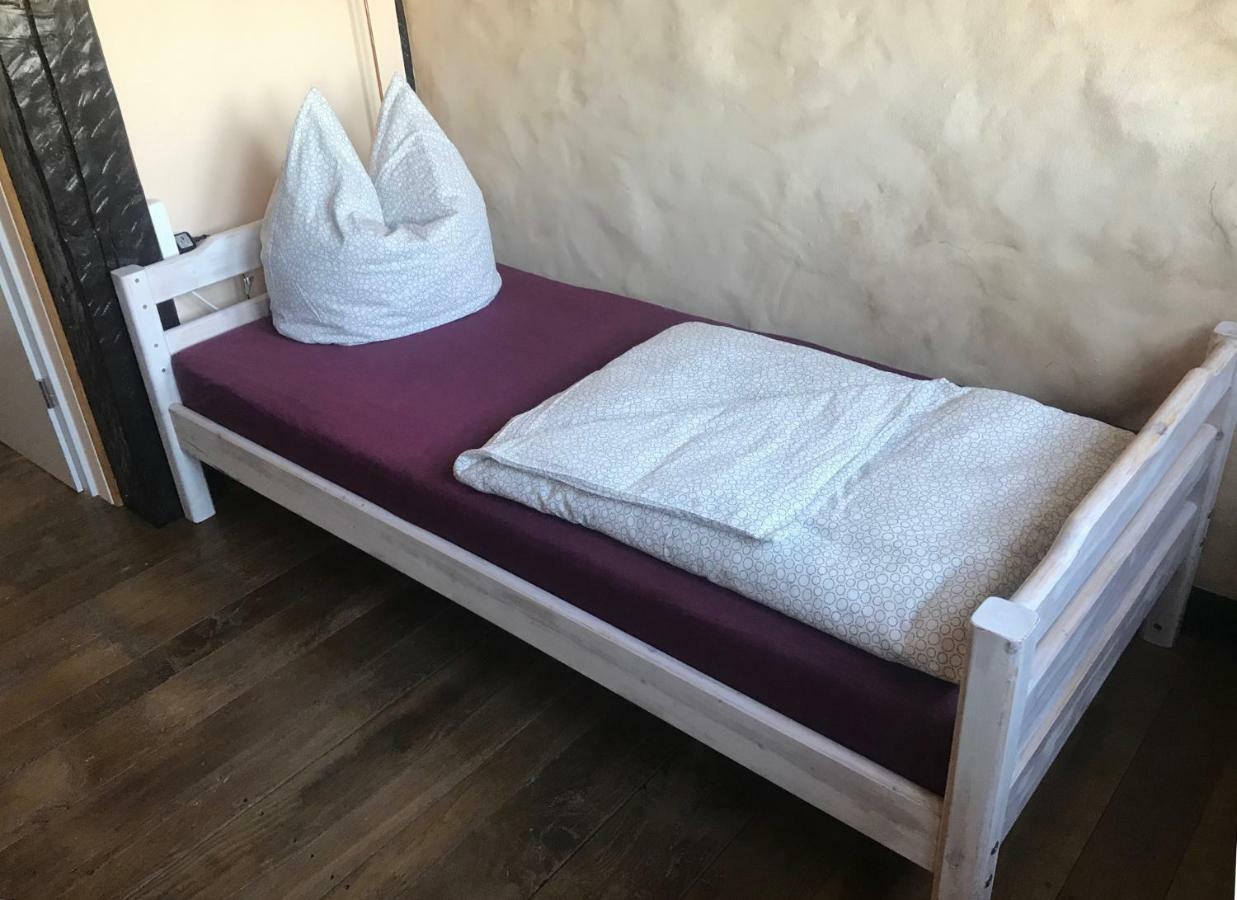 Ferienwohnung Wachstube Mit 3 Schlafraeumen Im Rittergut Leppersdorf Wachau Extérieur photo